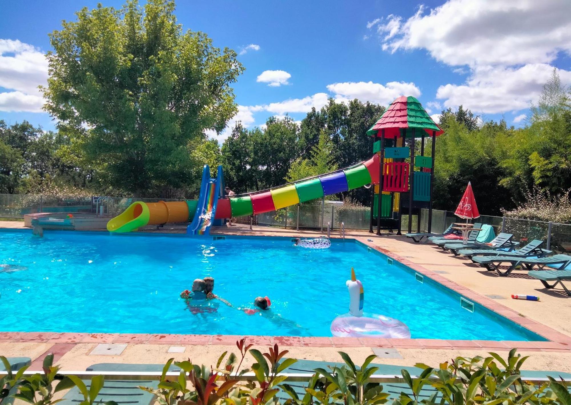 בית הארחה Devillac 	Camping Fontaine Du Roc מראה חיצוני תמונה