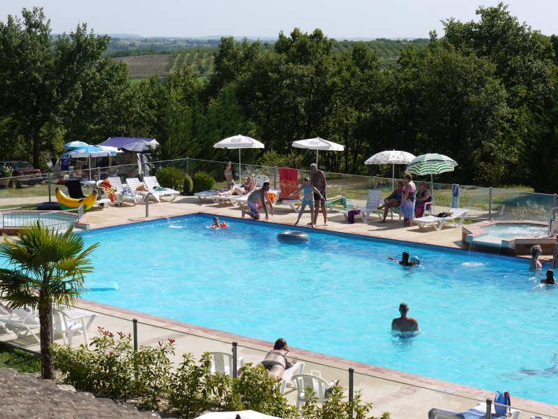 בית הארחה Devillac 	Camping Fontaine Du Roc מראה חיצוני תמונה